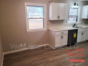 Building Photo - 1219 Rutledge Rd