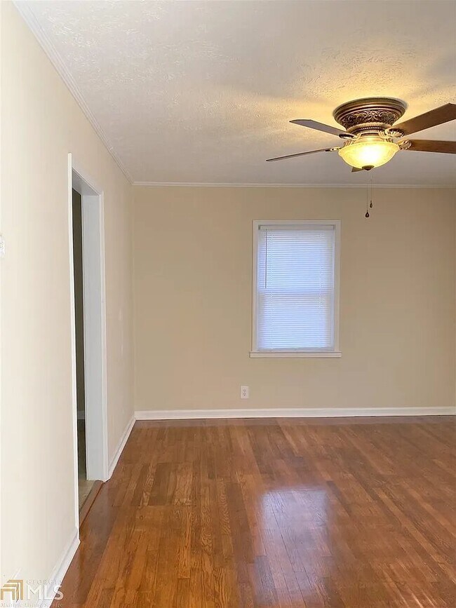 Building Photo - 4560 Burks Rd