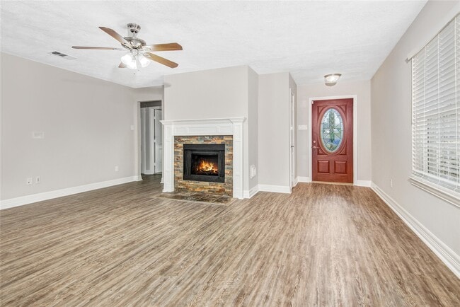 Foto del edificio - 2611 Desert Sage Dr