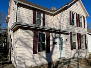 Building Photo - 1235 Ledlie Ave