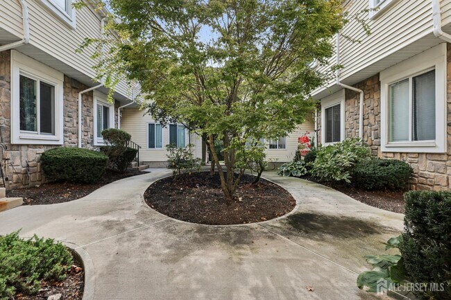 Foto del edificio - 1086 Schmidt Ln