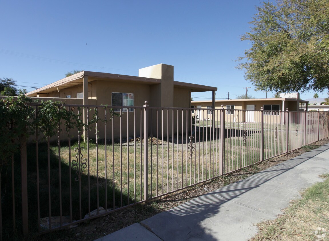 Foto del edificio - 45791-45805 Salton St