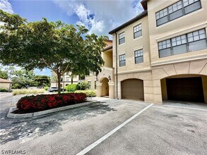 Building Photo - 12935 Violino Ln
