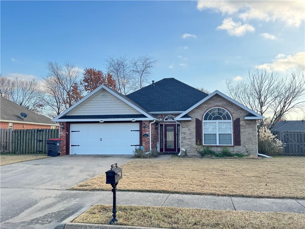 Foto del edificio - 285 Carrington Ave