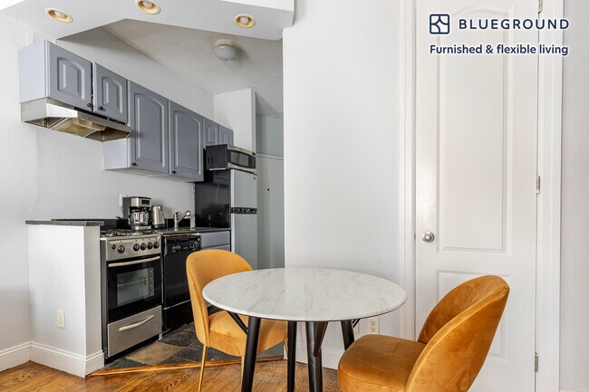 Foto del edificio - 53 Leroy St