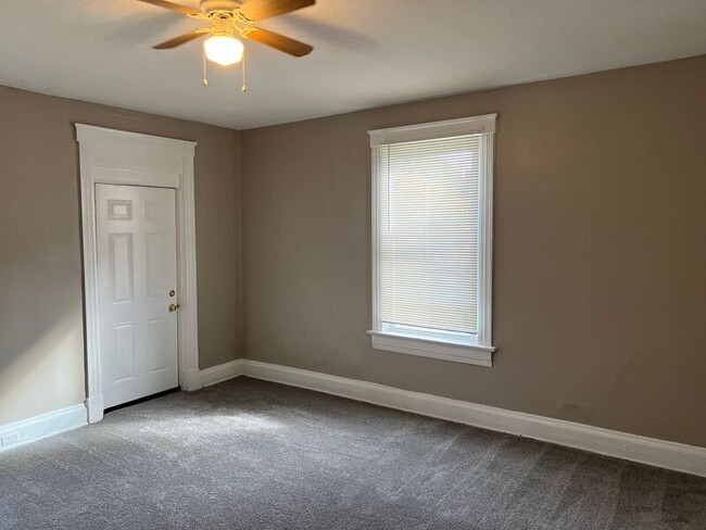 Building Photo - 3643 West Eighth Street