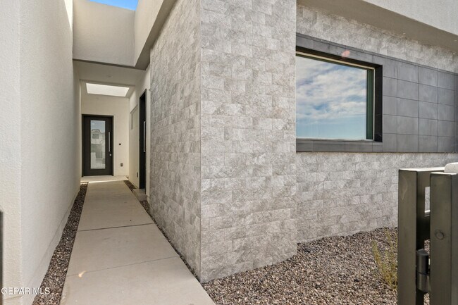 Foto del edificio - 828 Acton St