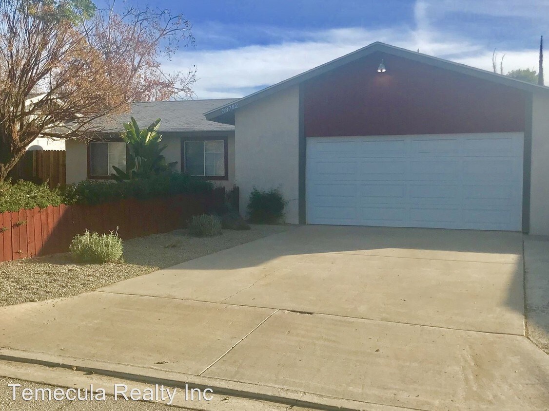 Foto principal - 33782 Amberton Dr