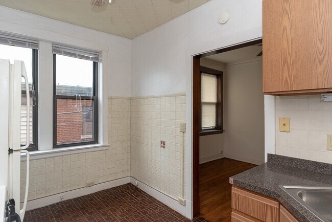 Foto del edificio - 3617 N Paulina St