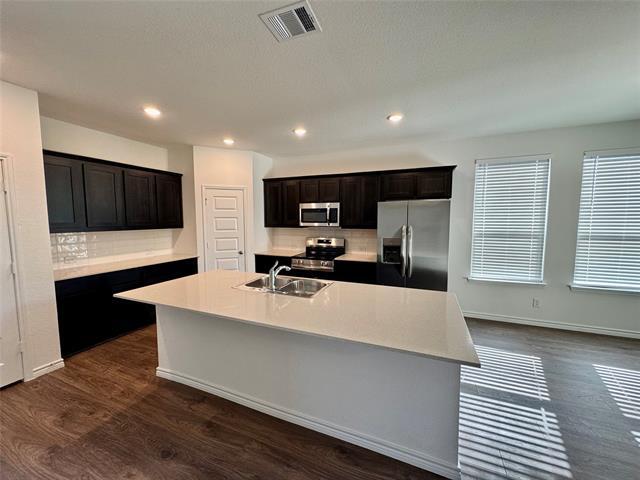 Foto del edificio - 504 Saddle Ln