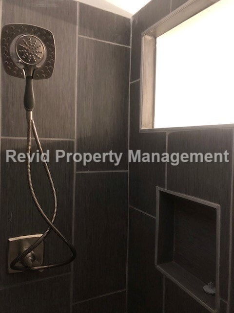 Building Photo - 2008 Courtland Pl