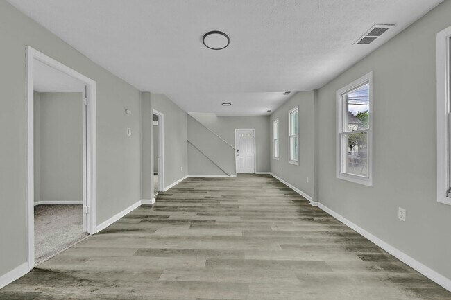 Building Photo - 5008 McBride