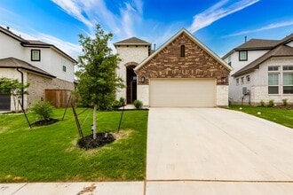 Building Photo - 113 Millbend Rd