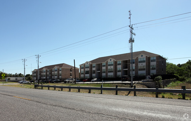 Building Photo - Creekside Apartments