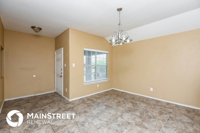 Building Photo - 3457 Cayman Dr
