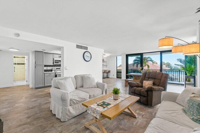 Foto del edificio - 5460 N Ocean Dr