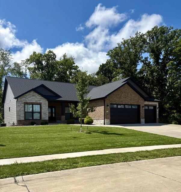 Building Photo - 240 Smola Woods Ct