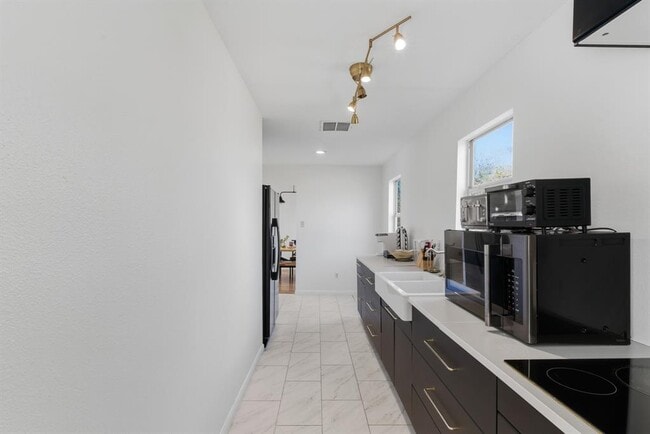 Foto del edificio - 93 Co Rd 130