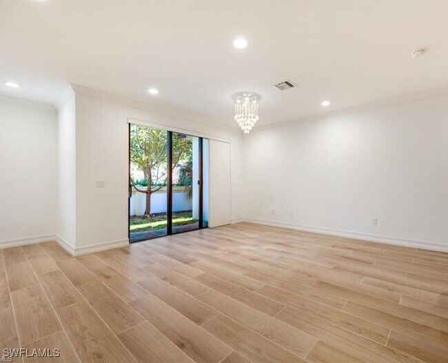 Building Photo - 7761 Bristol Cir