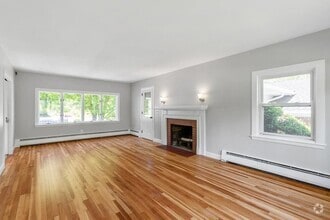 Building Photo - 115 Mill St
