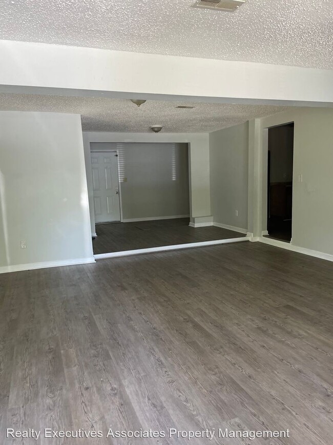 Building Photo - 5 br, 2 bath House - 4416 McDonald Road