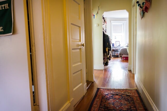 Building Photo - 1788 Beacon St