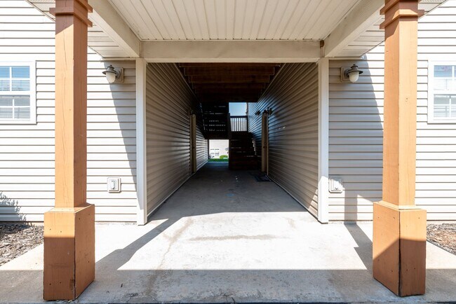 Building Photo - LE - 150 Scholars C