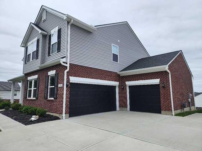 Building Photo - 6179 Ballyshannon Dr