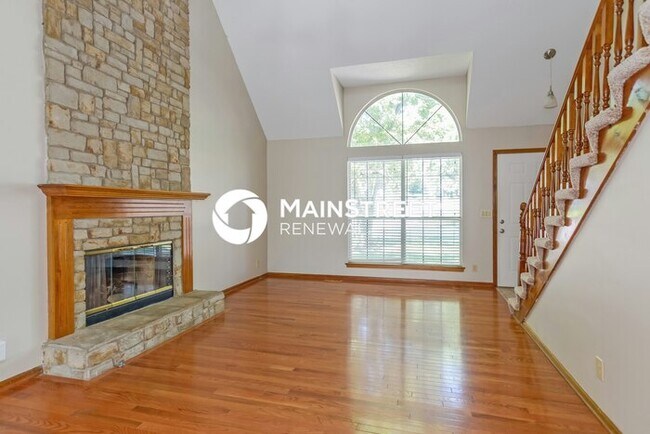 Building Photo - 4 Bedroom Pet-Friendly Home in Olathe, KS ...