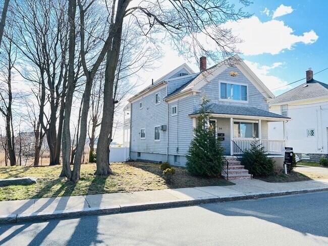 Foto del edificio - 34 Sunnyside Ave