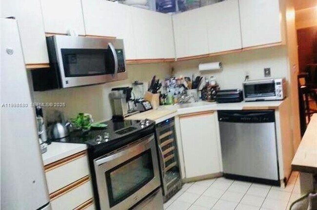 Foto del edificio - 10029 SW 77th Ct