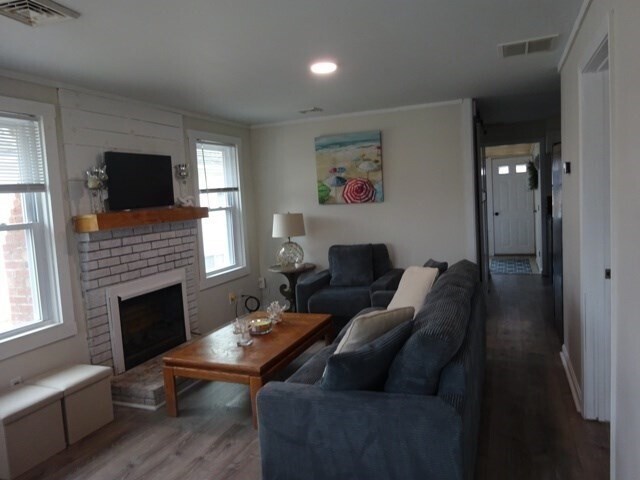 Foto del edificio - 83 Shore Ave