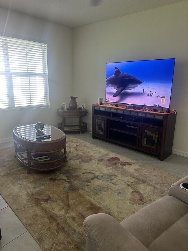 Foto del edificio - Gorgeous 3-Bedroom, 2-Bathroom Townhouse in Bradenton