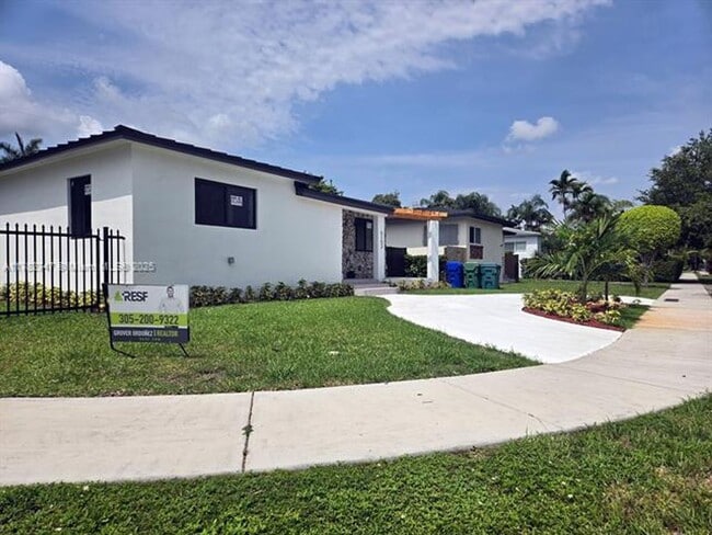 Foto del edificio - 5152 SW 6th St