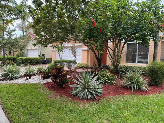 Building Photo - 759 Gazetta Way