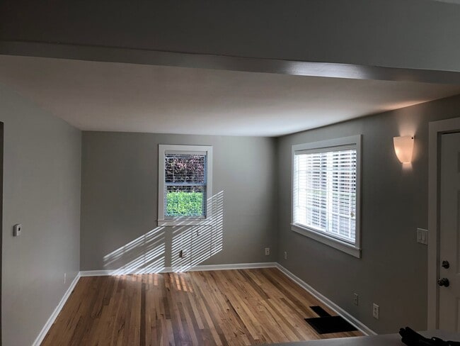 Foto del edificio - Great unit available in duplex!