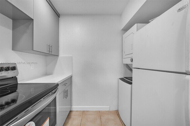 Foto del edificio - 10015 NW 4th St