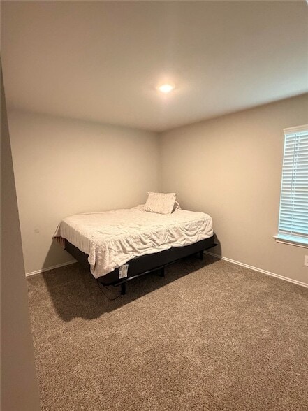 Building Photo - 2406 Heeney Pk Ln