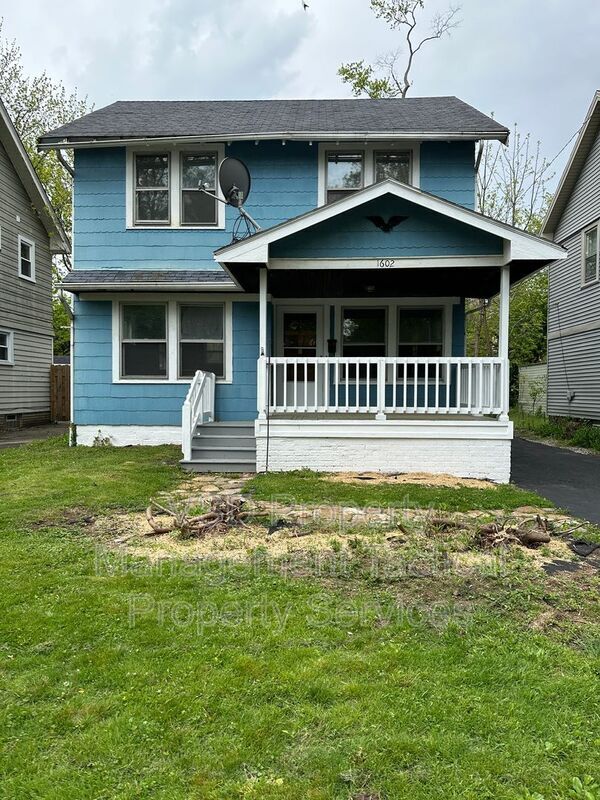 Foto principal - 1602 Wood Rd