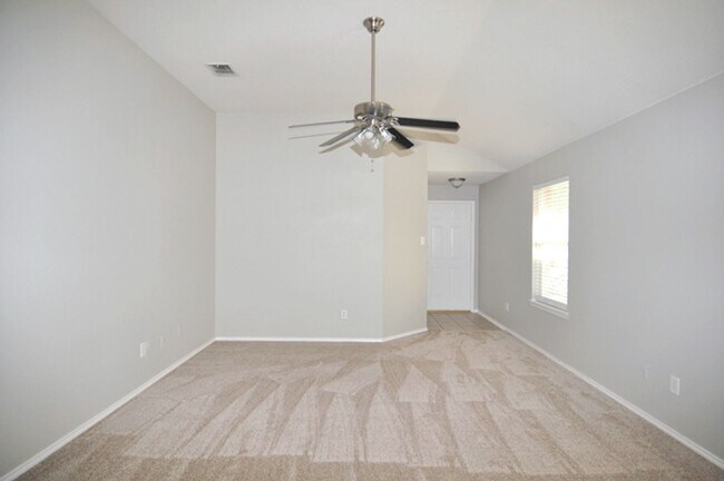 Building Photo - Cute Home in Keller ISD 4-2-2