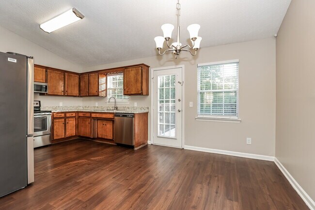 Building Photo - 1427 River Rock Blvd