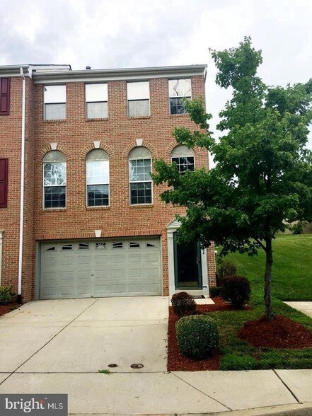 Foto del edificio - 10634 Heather Glen Way
