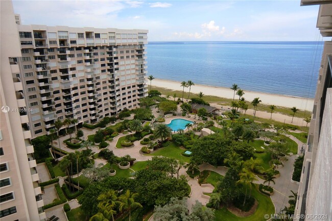 Building Photo - 5000 N Ocean Blvd