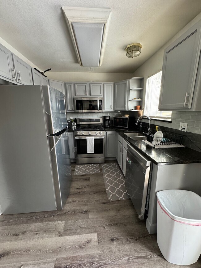 Kitchen with Window - 4735 Josephine st