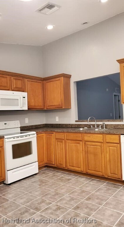 Foto del edificio - 3712 Wild Violet Ave