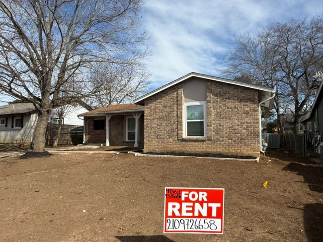 Foto del edificio - 6718 Pear Tree