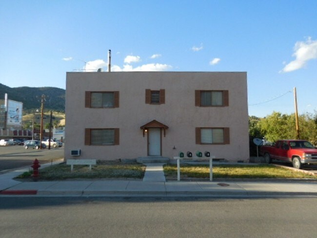 Building Photo - 600 Campton St