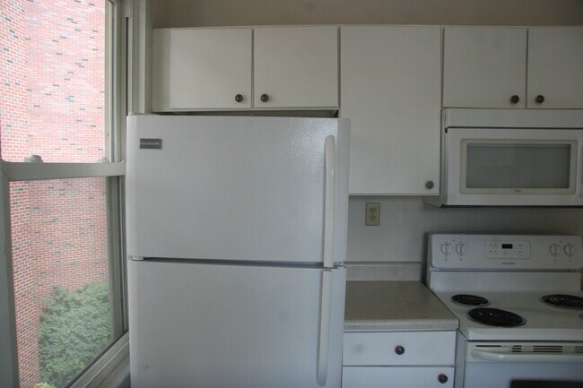 Foto del edificio - 123 Andrew Pl