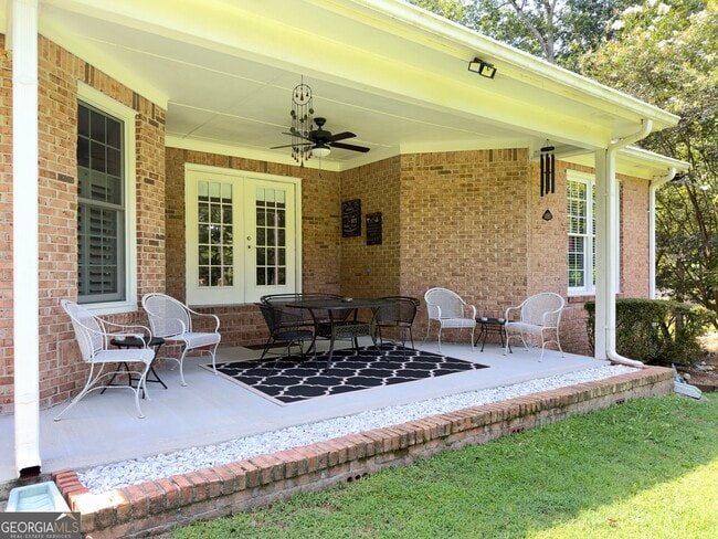 Building Photo - 12609 Old Well Ct