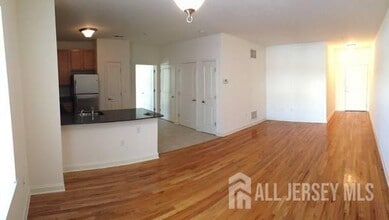 Building Photo - 1108 Giordano Ave